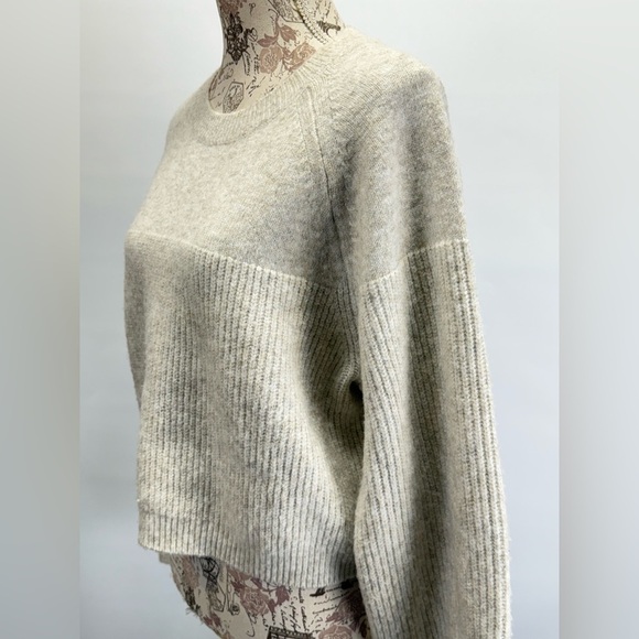 TOPSHOP Cream mixed stitch balloon sleeve crop sweater size S - Picture 6 of 14